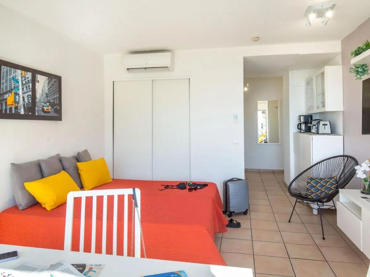 Studio Climatise 2 Pers Proche Plage Et Commerces Avec Balcon Et Wifi A Saint-Raphael - Fr-1-466A-28 Saint-Raphael (Var)