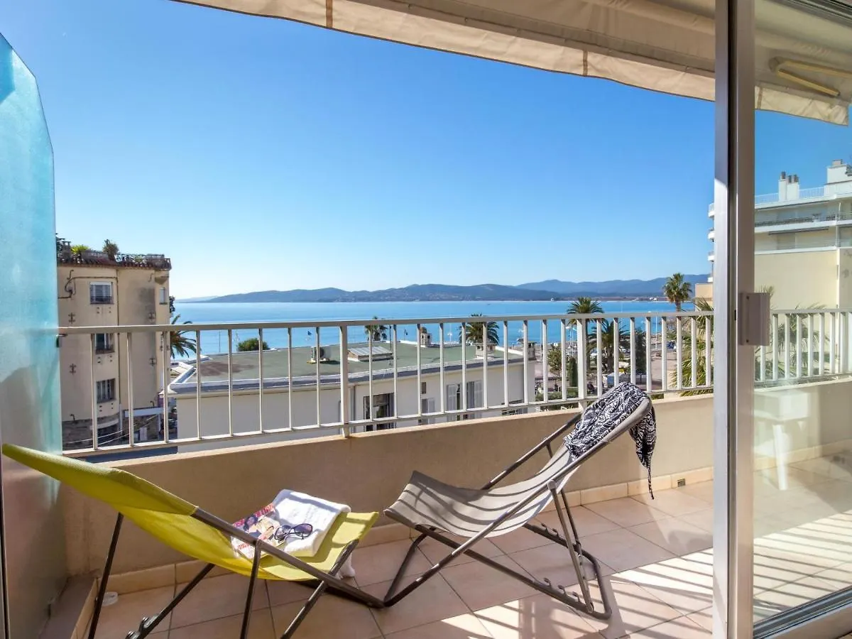 Studio Climatise 2 Pers Proche Plage Et Commerces Avec Balcon Et Wifi A Saint-Raphael - Fr-1-466A-28 0*, Saint-Raphael (Var) France